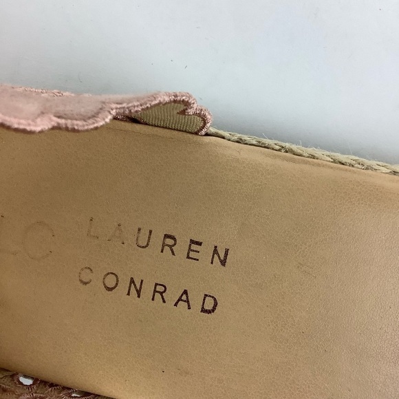 LC LAUREN CONRAD PINK FLAT ESPADRILLES - Picture 5 of 8